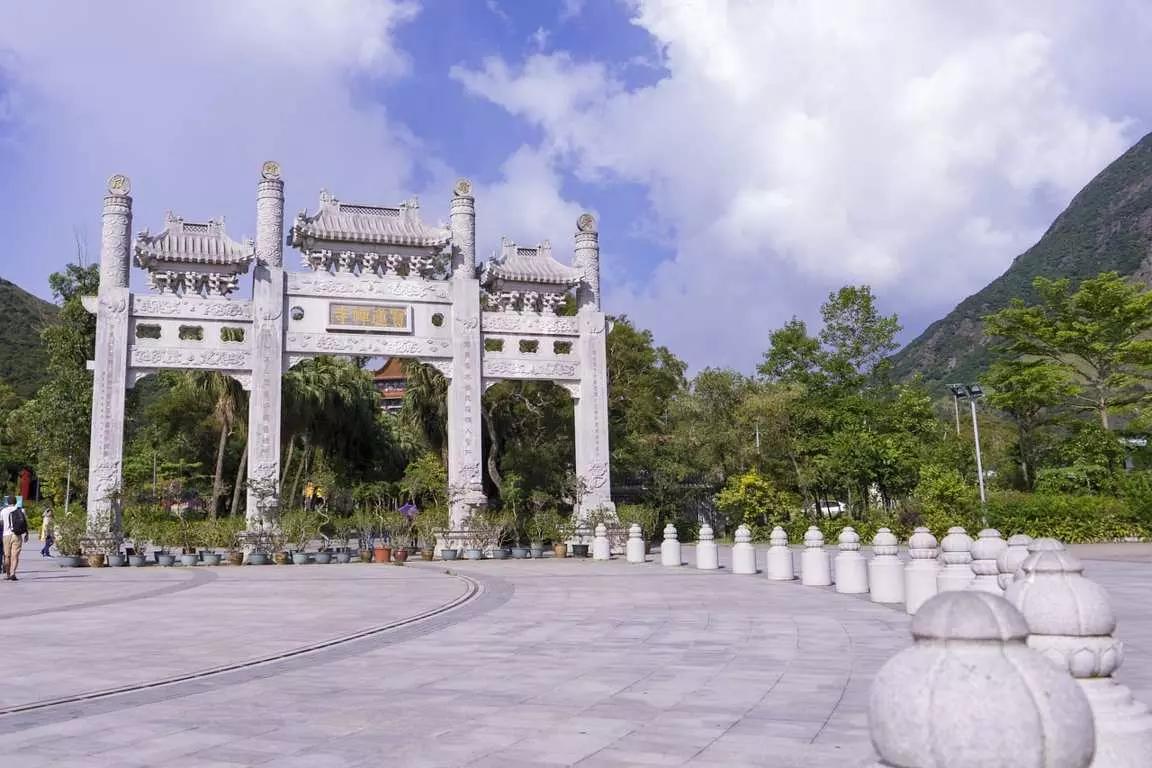 Mandarim já aprendendo a escrever