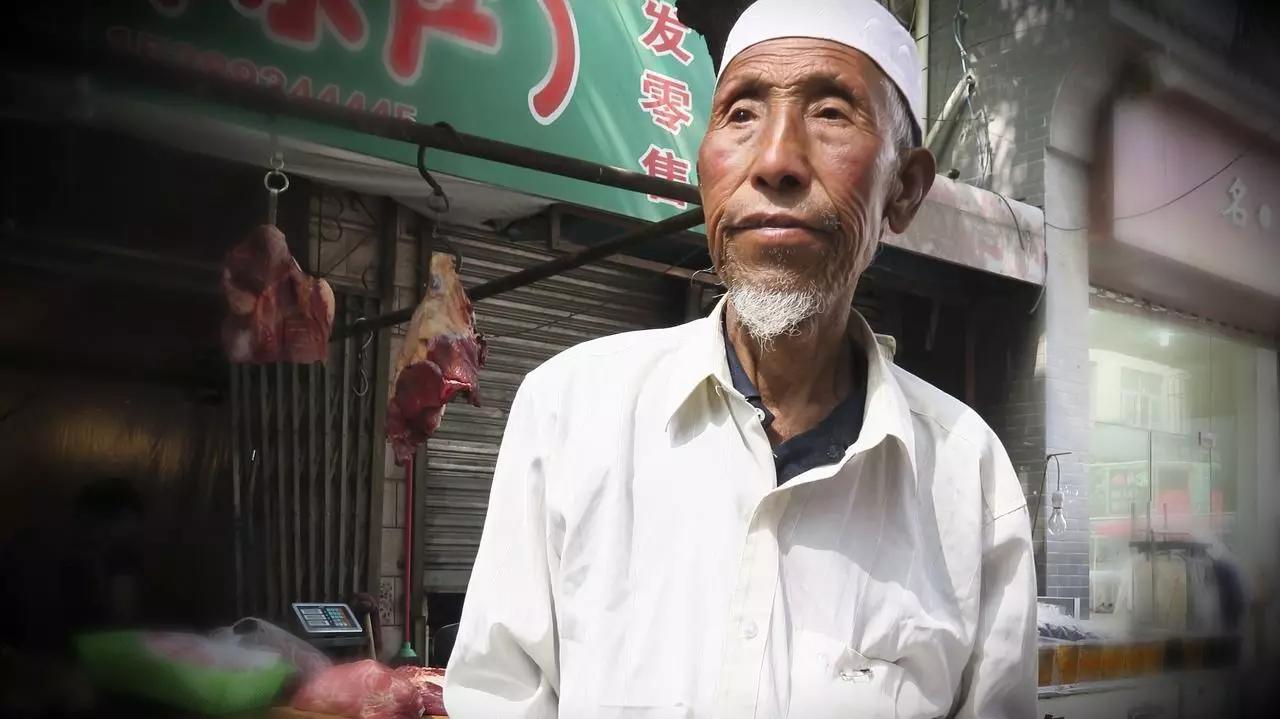 Faça aulas de mandarim e fale com muitos chineses