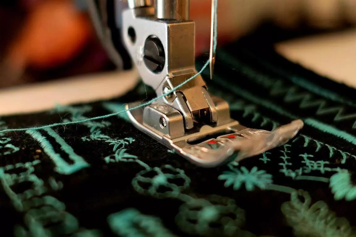 Faça aulas de molde e moda