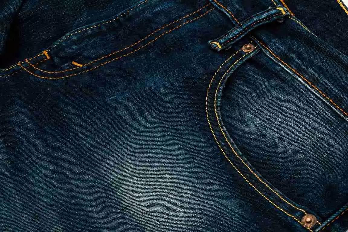 Faça aulas para reformar vestidos