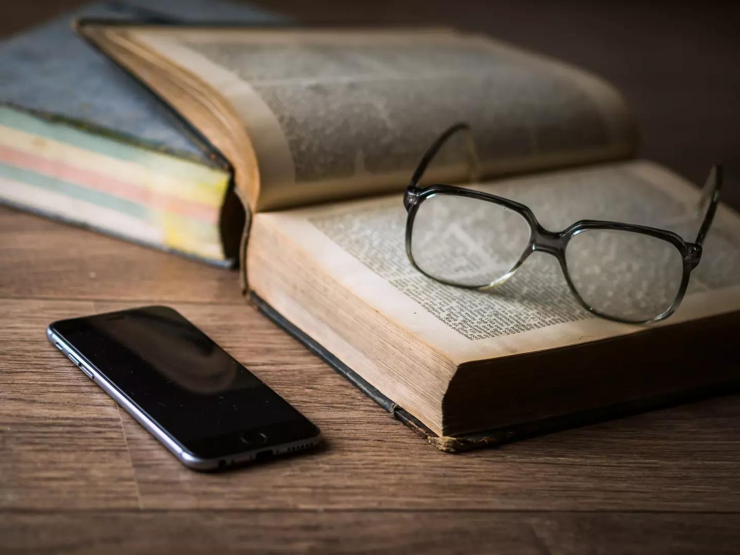Procure estudar a parte teórica e aplicar