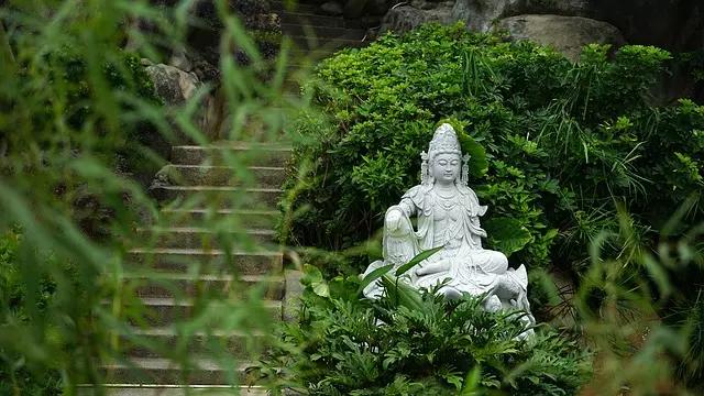 A religião budista é muito forte na China.