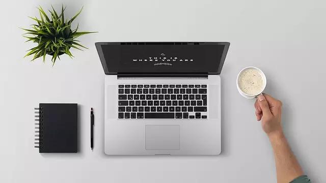 Existem muitas opções de cursos de árabe na internet, mas nada melhor e mais eficiente do que fazer aulas particulares.