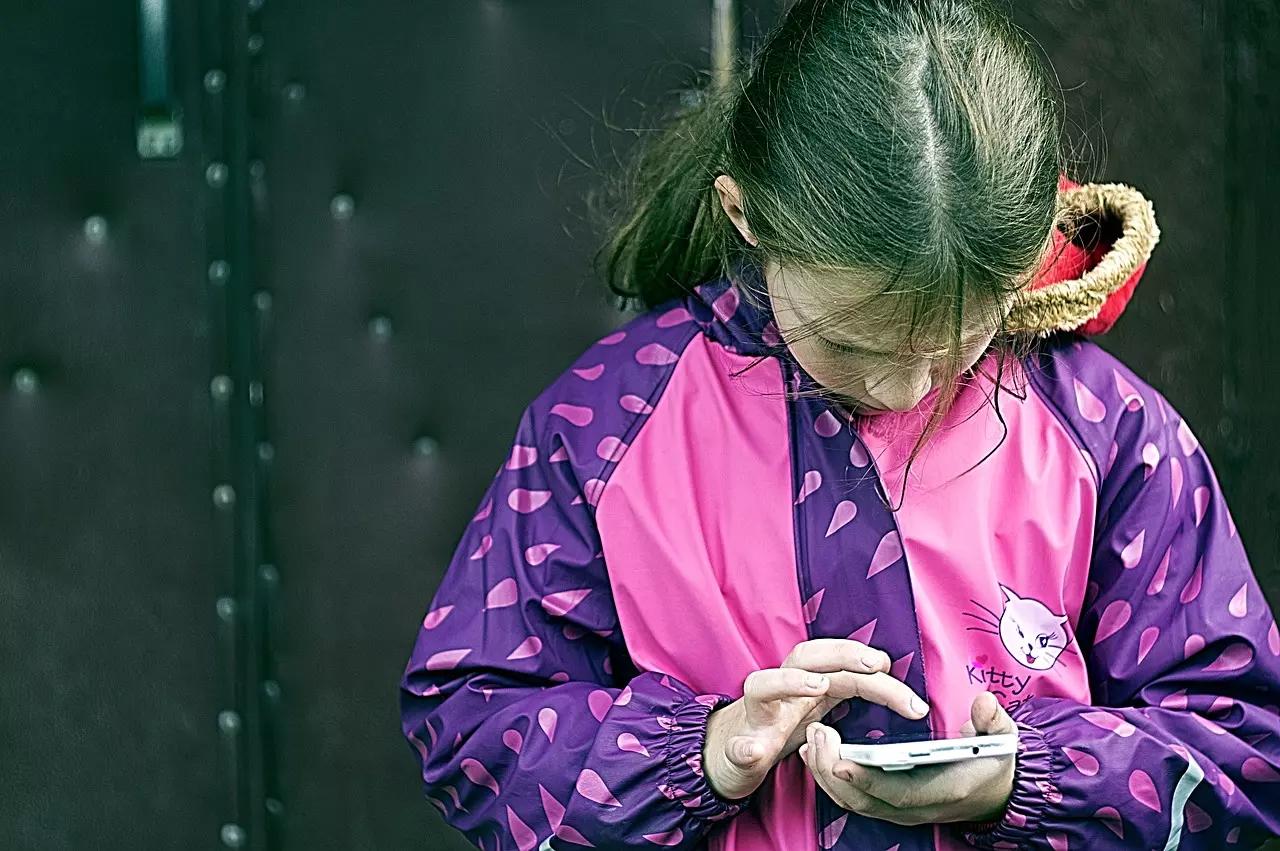 Quais são os aplicativos de reforço escolar?