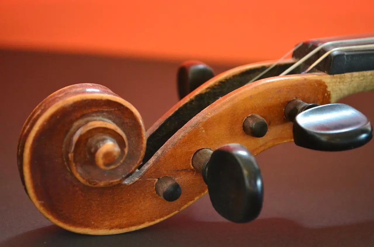 Como aprender o violino sozinho?