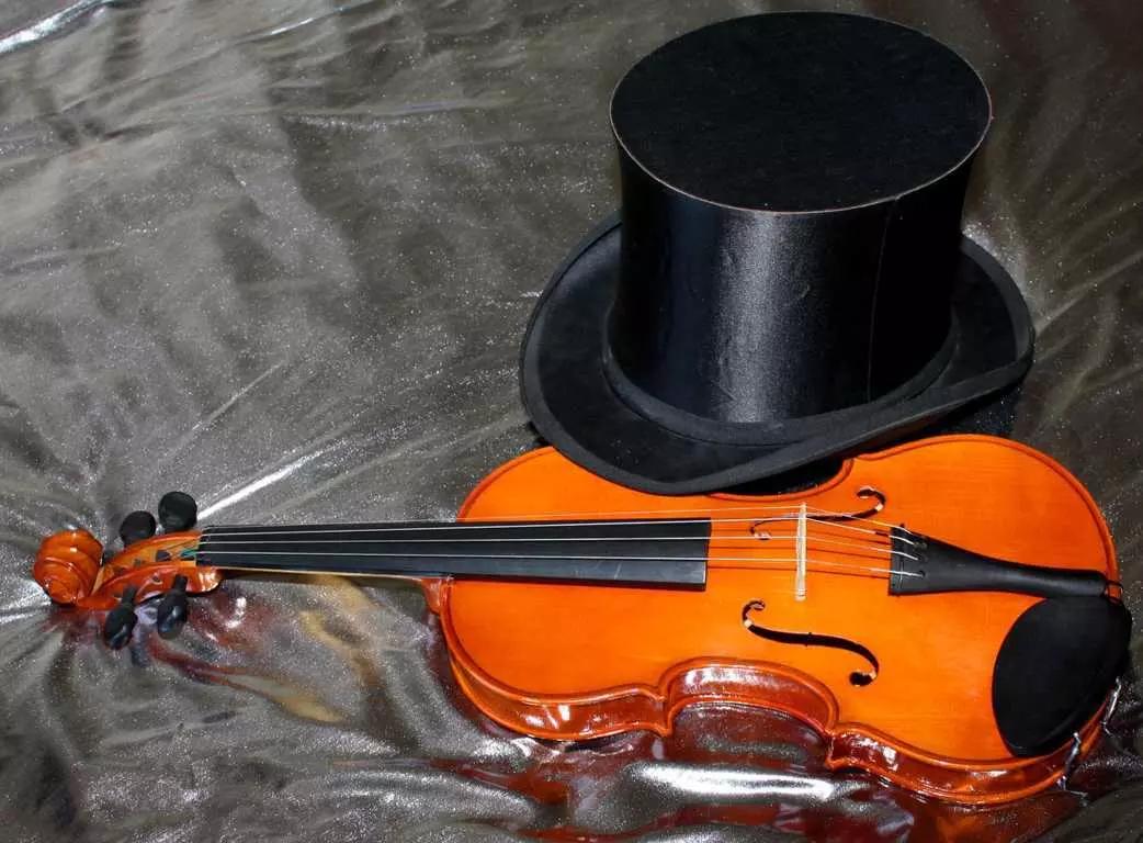 Faça um curso de música
