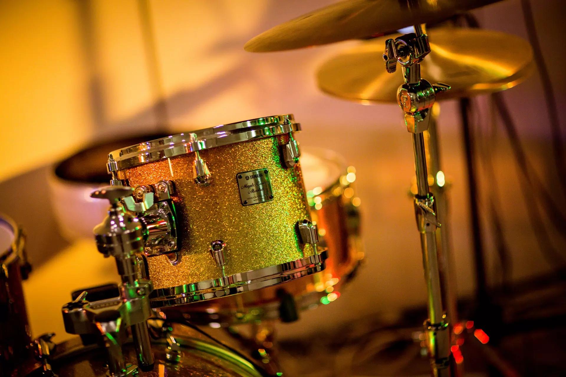 Como tocar jazz na bateria