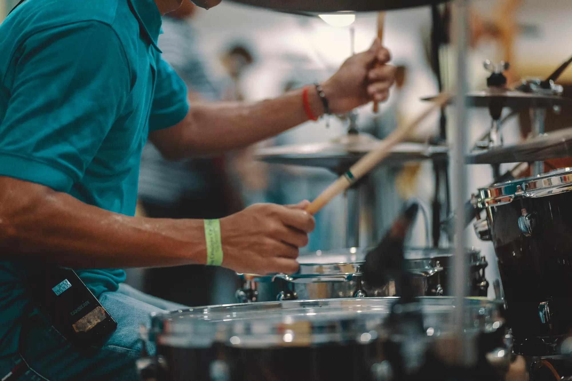 procurando aulas de percussão Rio de Janeiro
