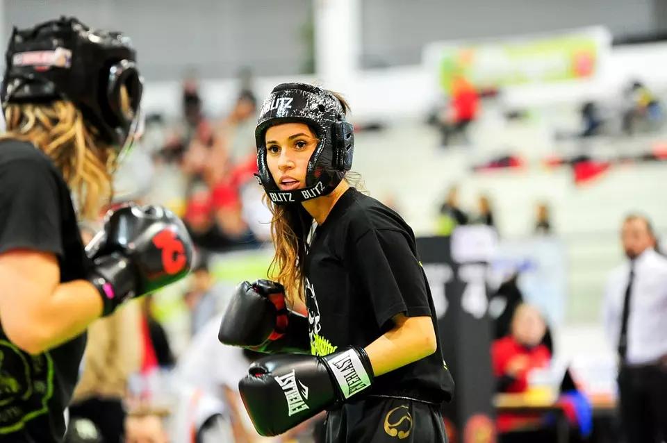 mulheres que lutam boxe