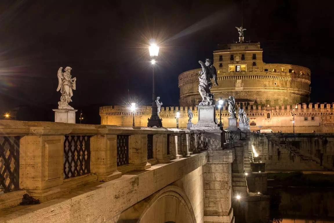 Aprenda o idioma da Roma Antiga através de brincadeira