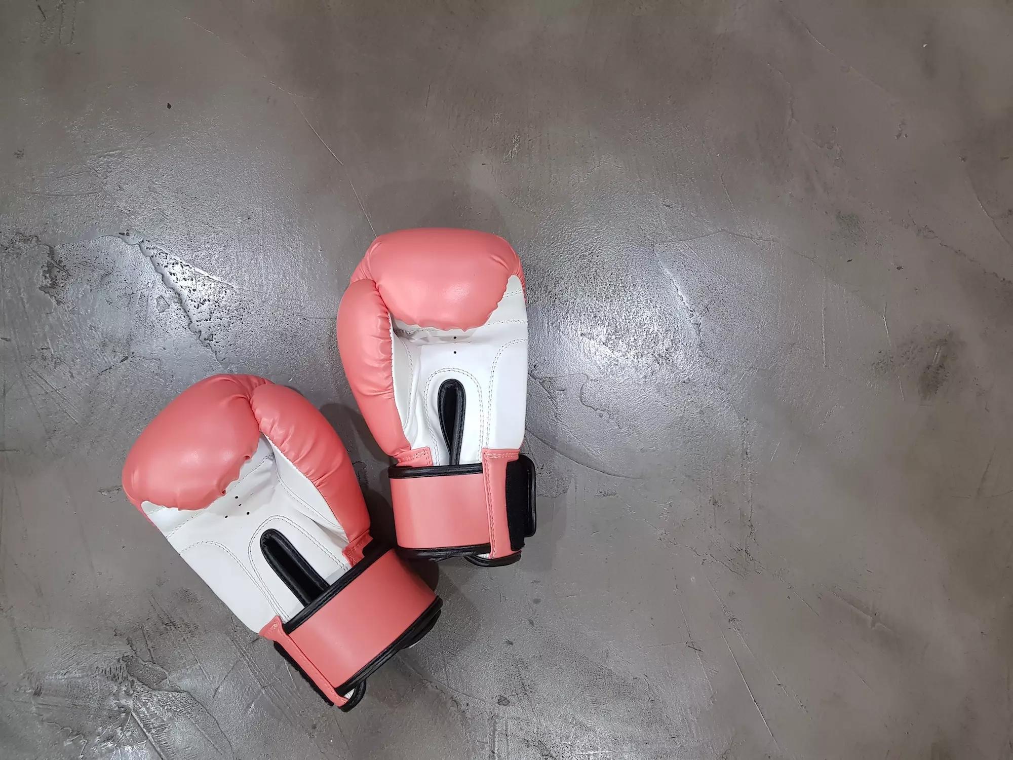 mulheres que praticam boxe