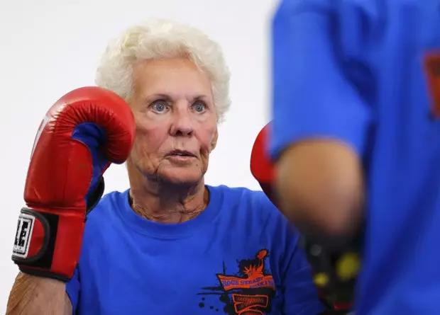 aulas de boxe pessoas terceira idade