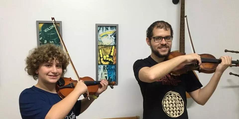 Onde dar aula de violino?