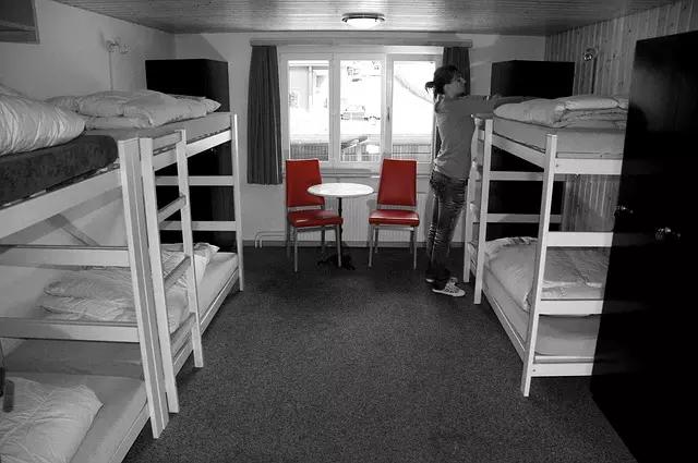 Hostels deixam a desejar no quesito conforto e privacidade.