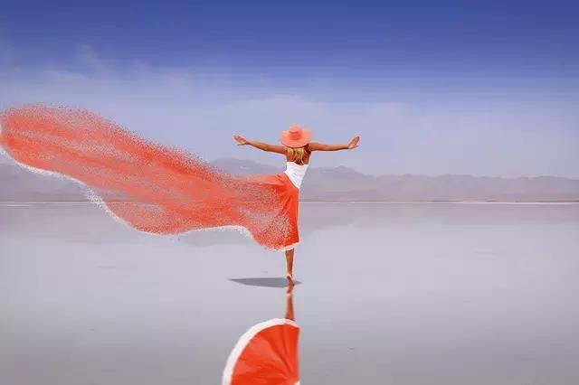 A dança permite a perda de peso como se estivéssemos fazendo esporte.