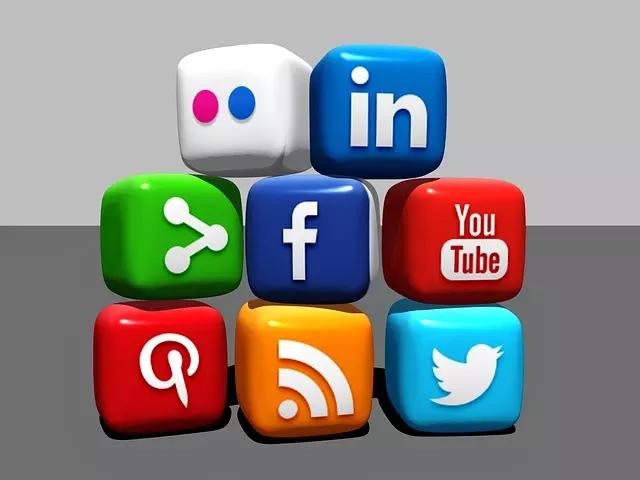 Empresas e pessoas na internet