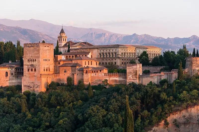 Como visitar Granada?