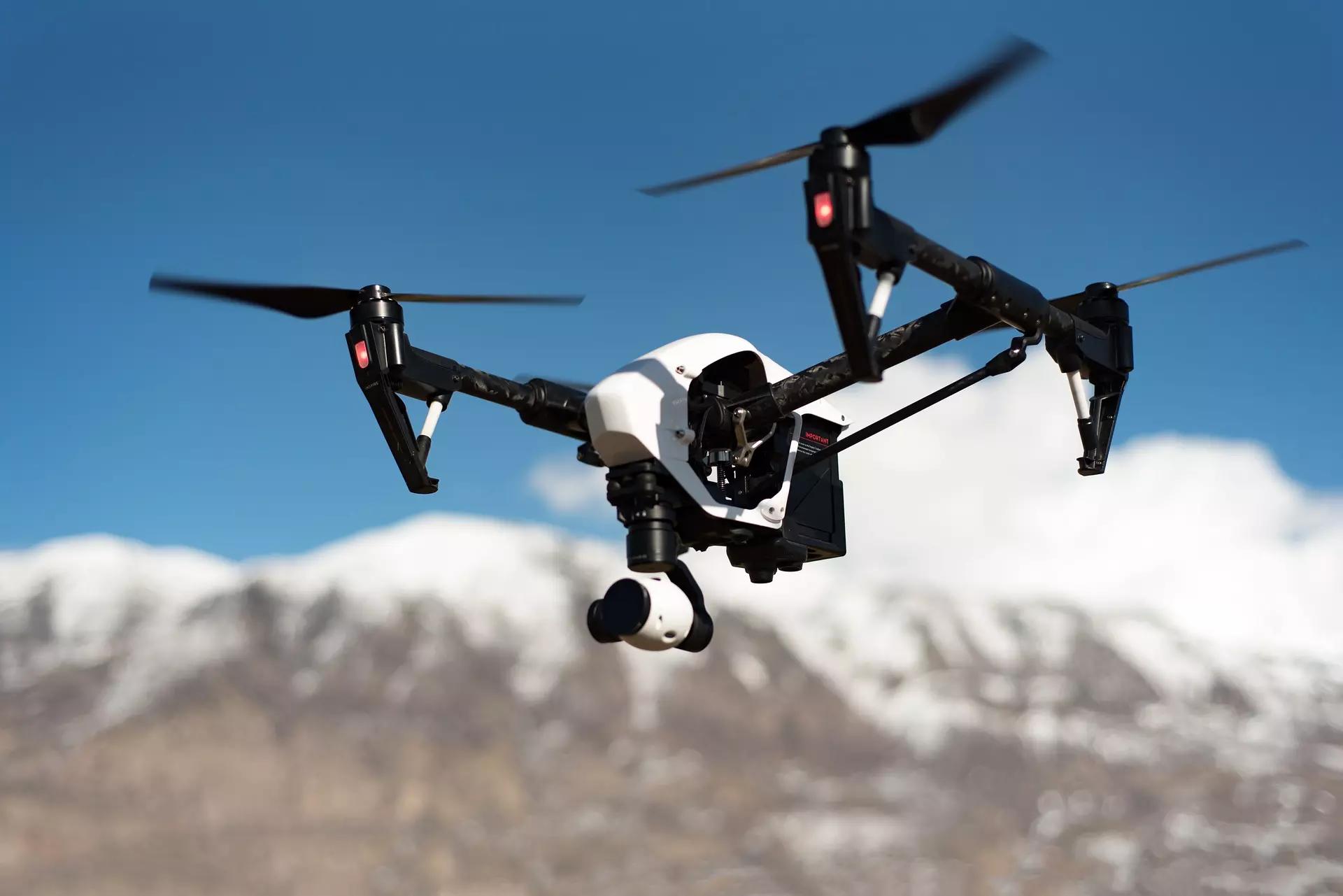 Qual o melhor jeito de fazer download de imagens aéreas?