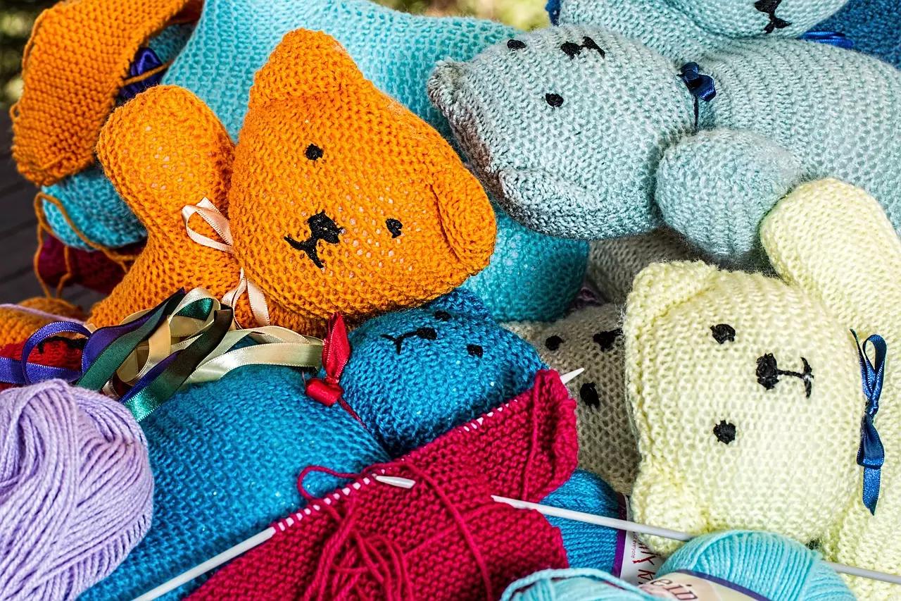 Faça figuras de peluche com o croché para os seus filhos.