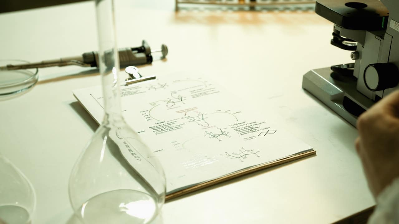 Estudos em laboratório de física
