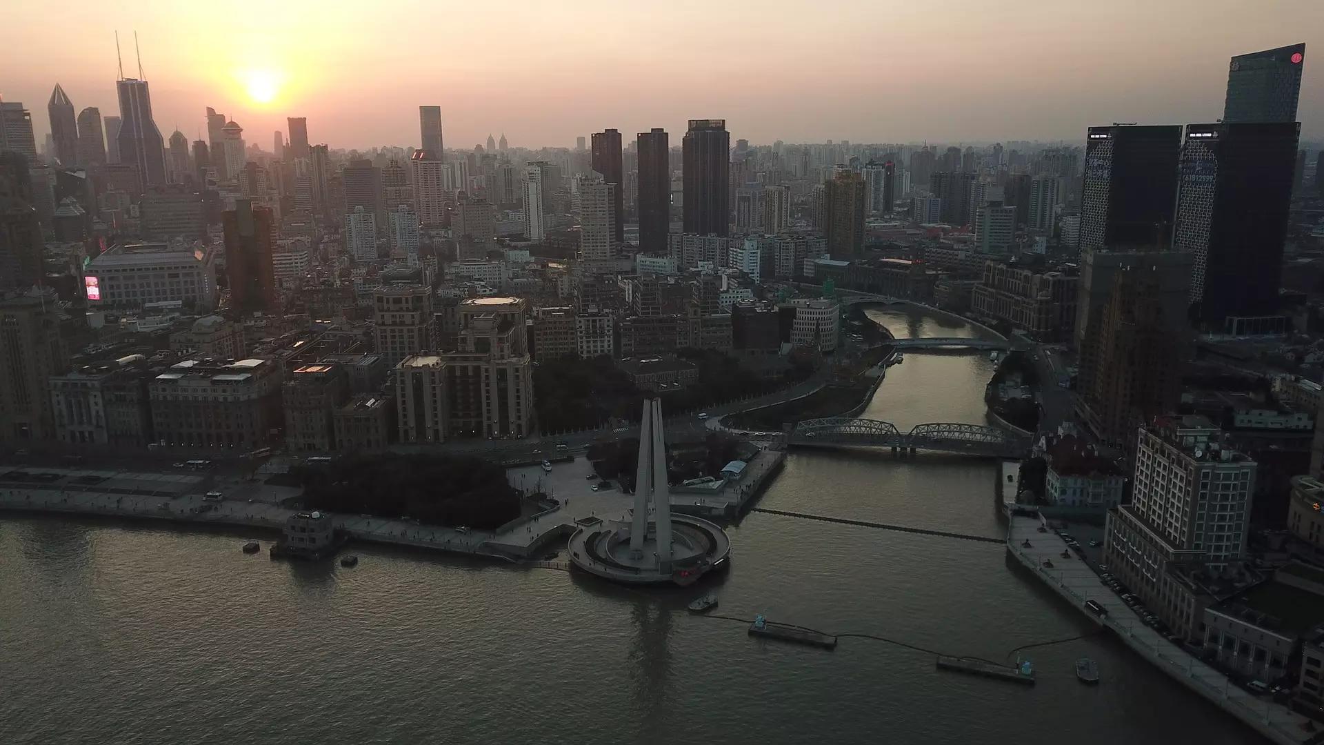 Aproveite para fazer um curso de mandarim online antes de sua viagem para a China.