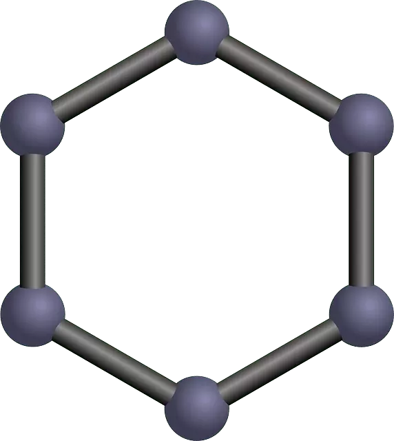 Tem um formato hexagonal