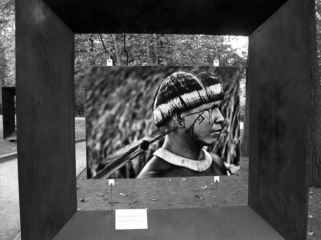 Imagem da exposição Gênesis em Madrid