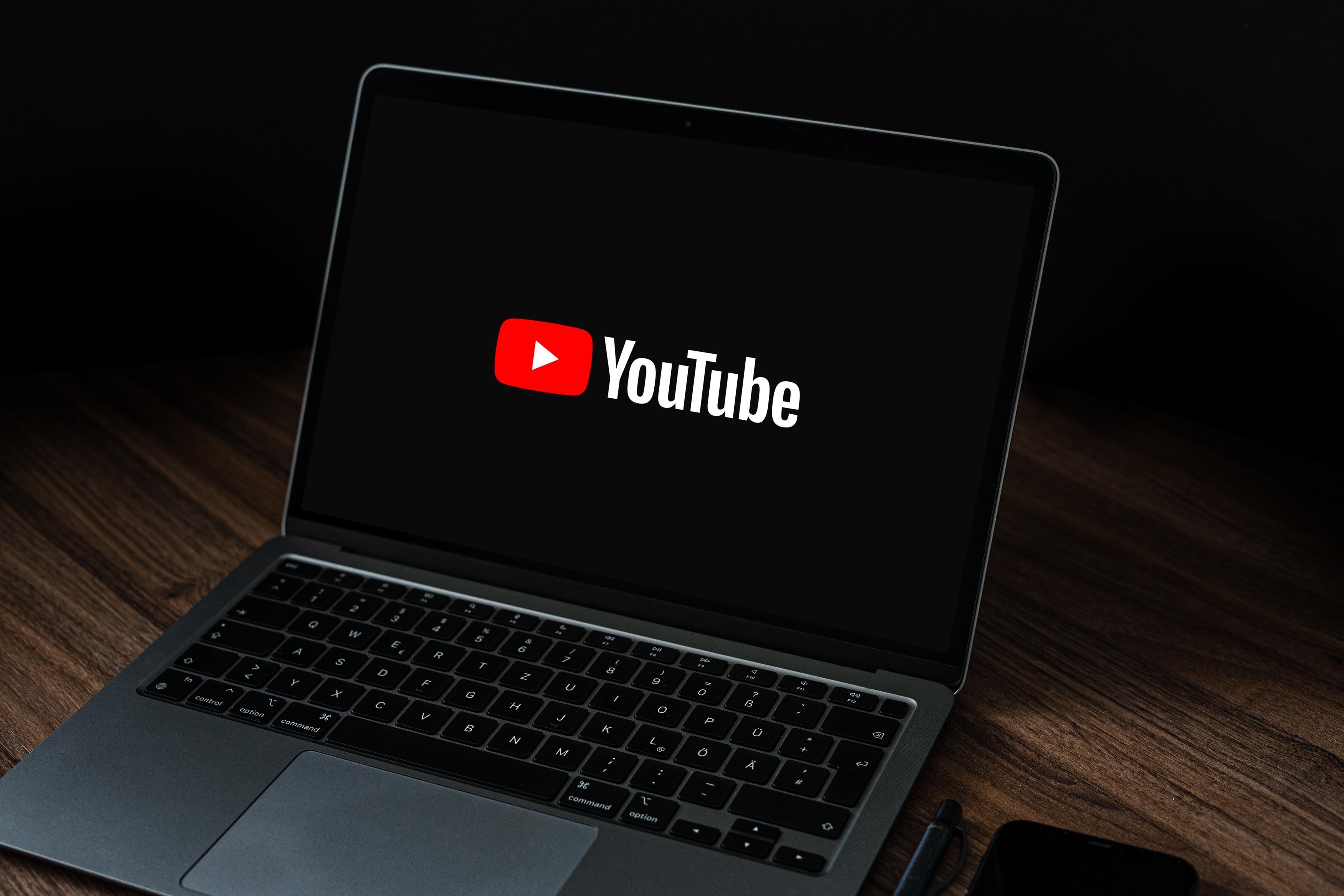 aula de programação pelo youtube