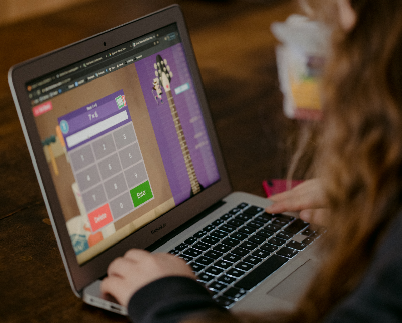 Sites inusitados auxiliam o aprendizado