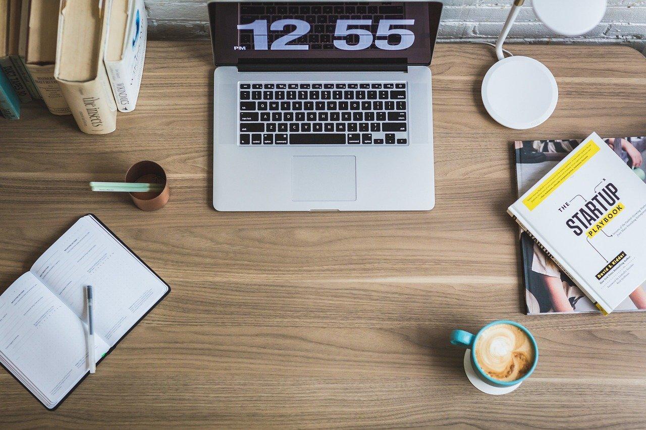 modelo-de-estudos-home-office