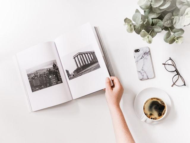 Livro de fotos históricas