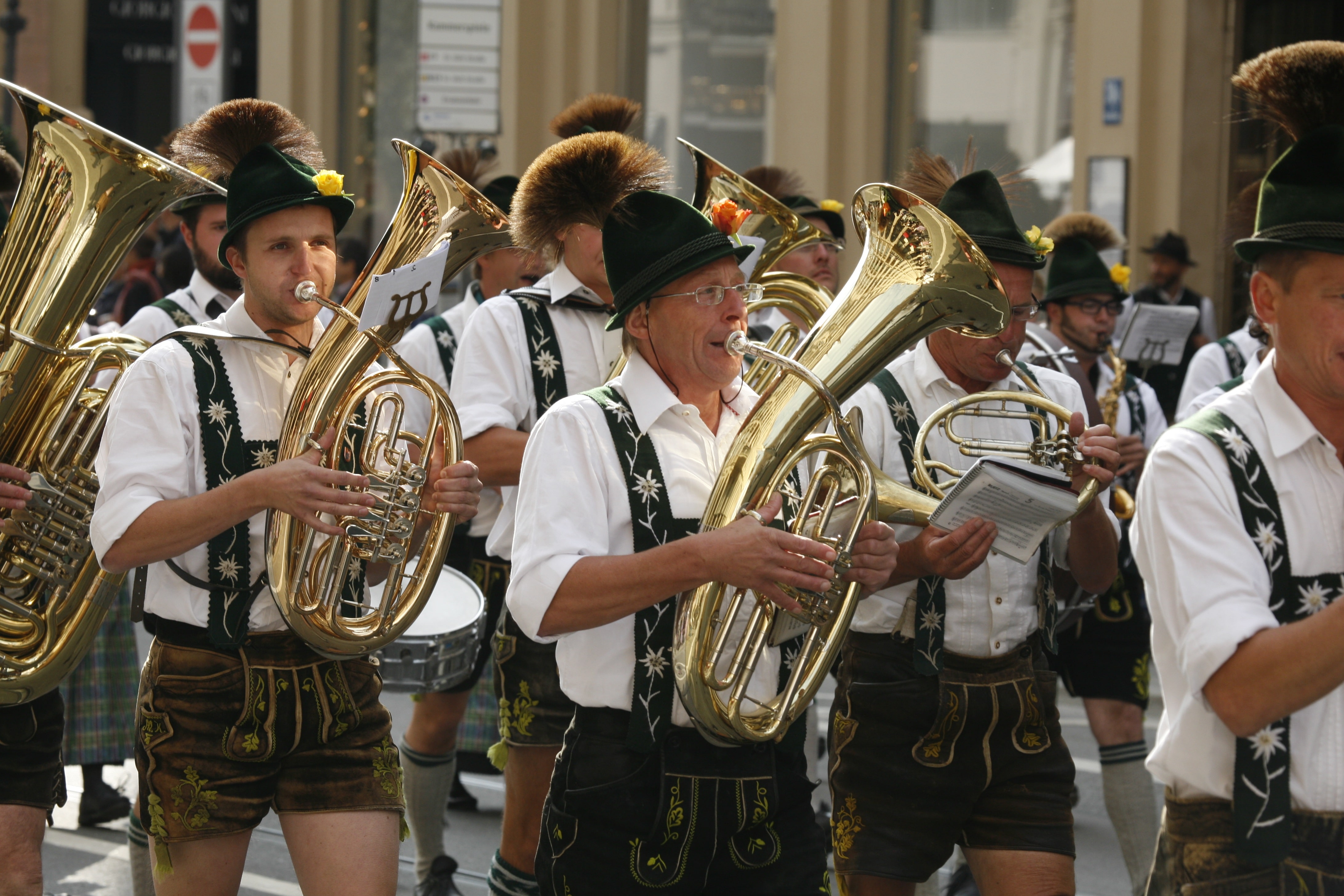 Povos alemães em festa