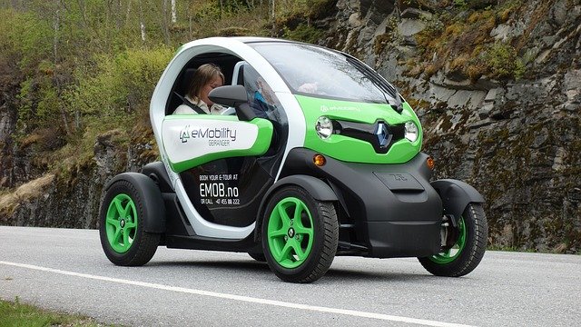 automovel eletrico para cidade de duas pessoas