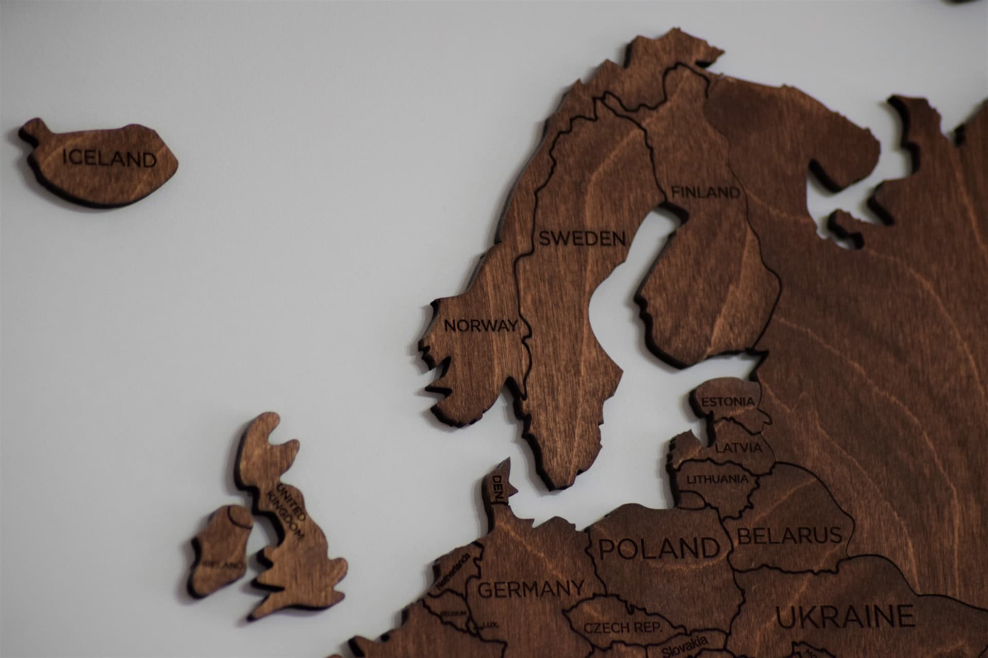 Mapa germânico em madeira