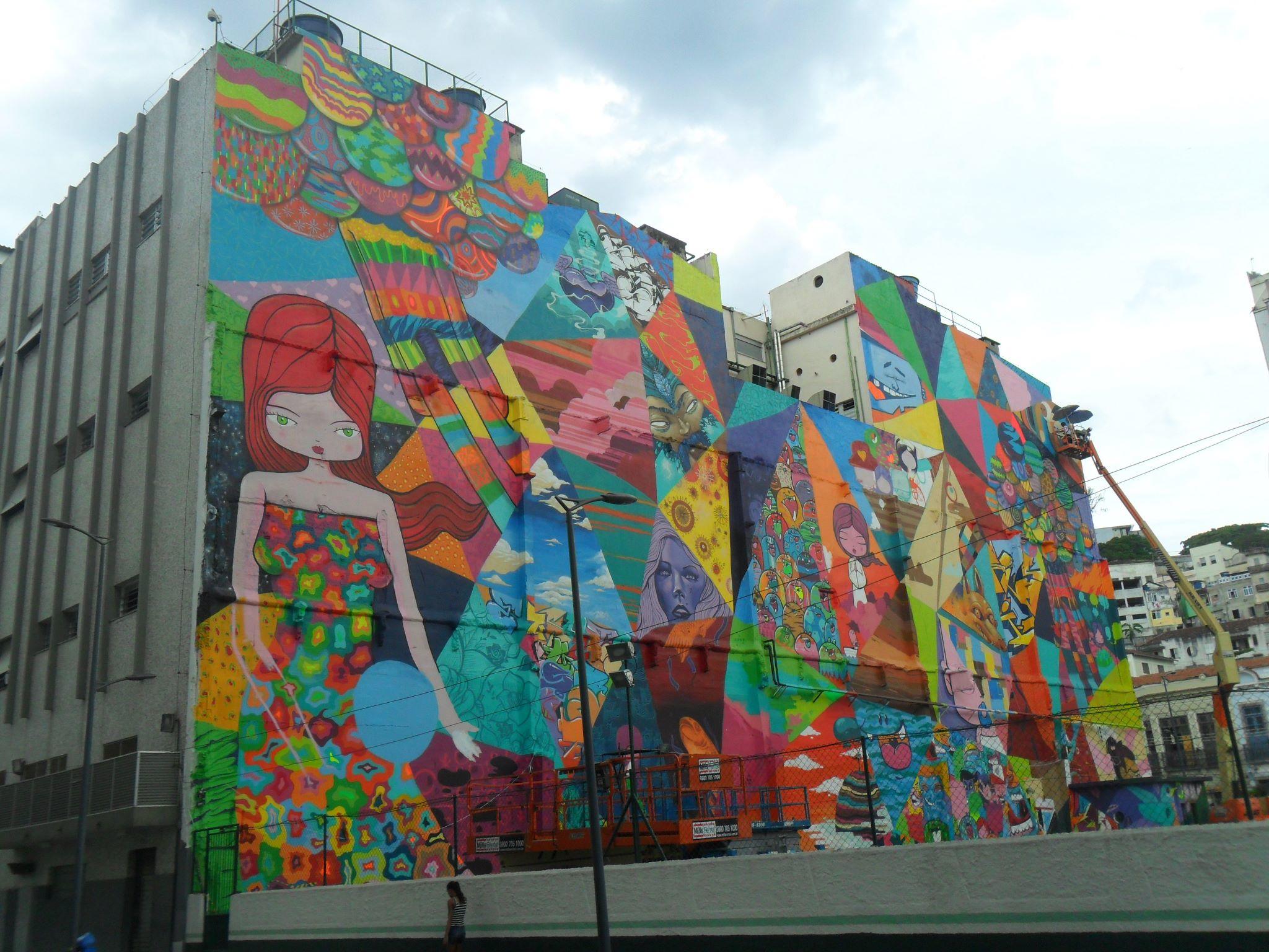 O maior painel de grafite do Rio de Janeiro está na Região Portuária. Leia a entrevista com o artista Toz Viana no Blog Porto Maravilha