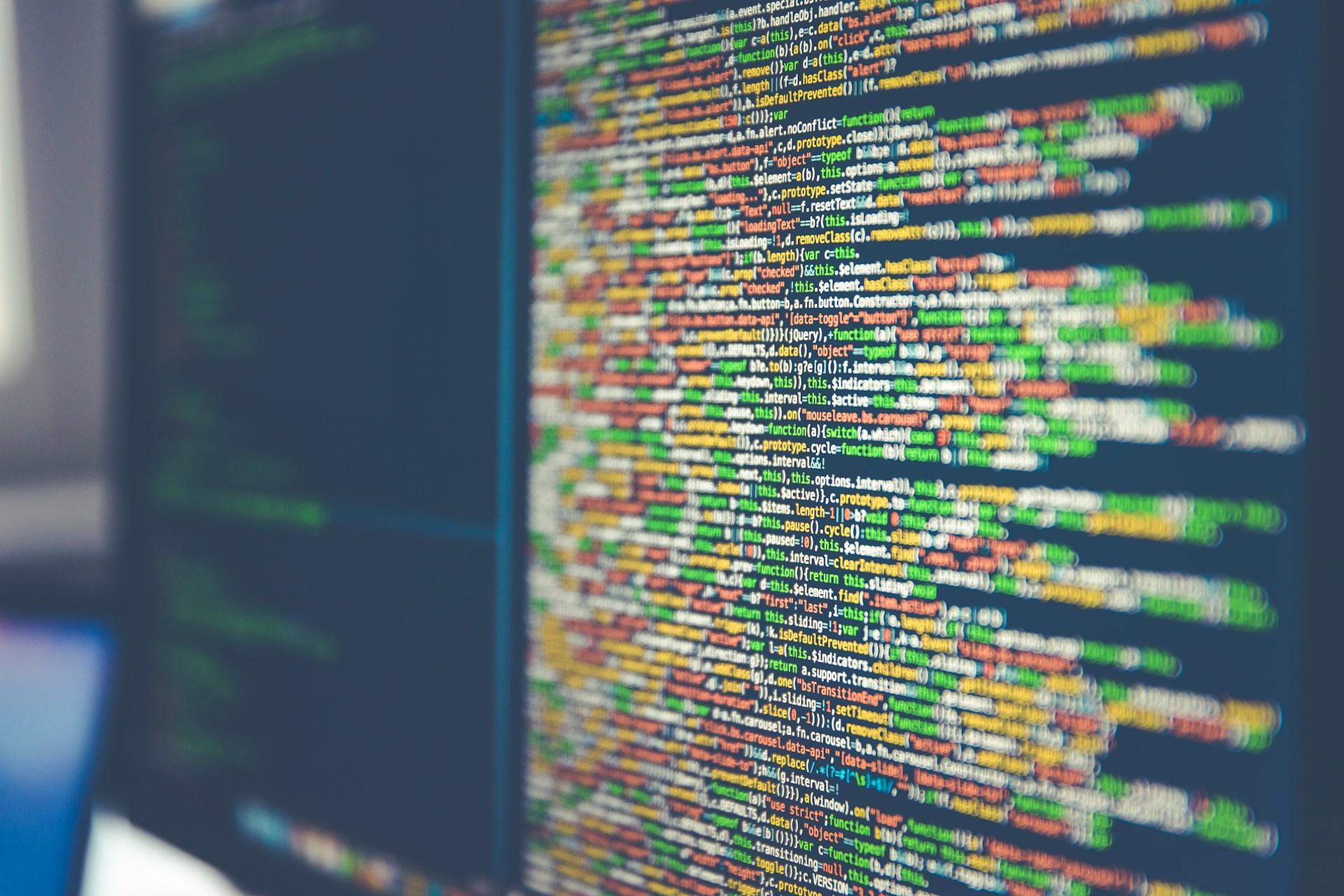 Imagem de tela com códigos diversos para criação de site