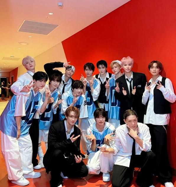 Foto de integrante do grupo de k-pop NCT