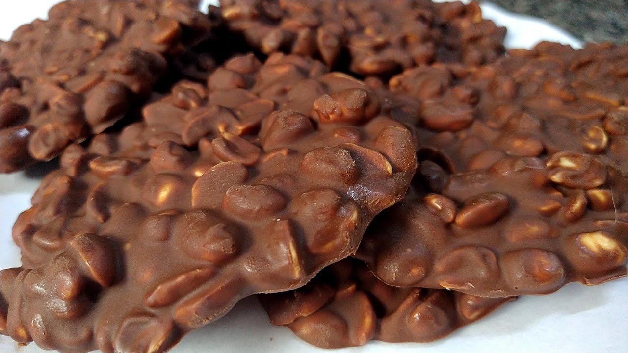 Pé de moleque com receita usando leite condensado