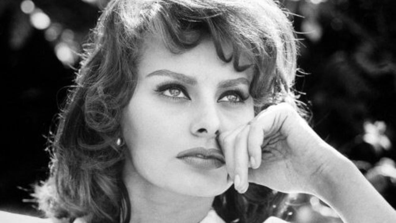 Sophia Loren artista italiana quando jovem