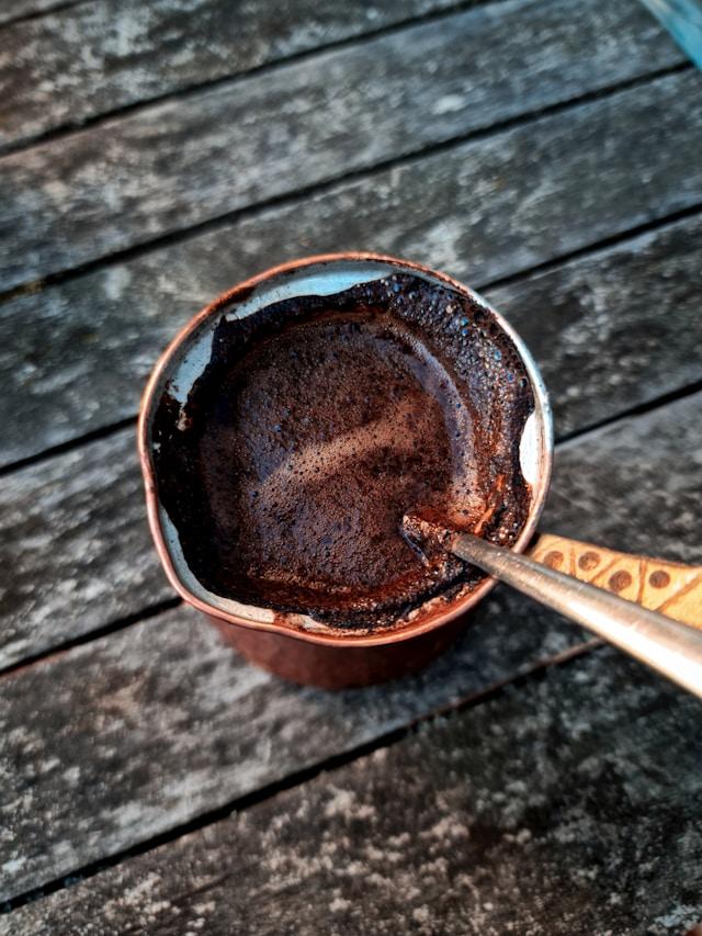 Aprenda a como preparar o melhor café árabe do mundo