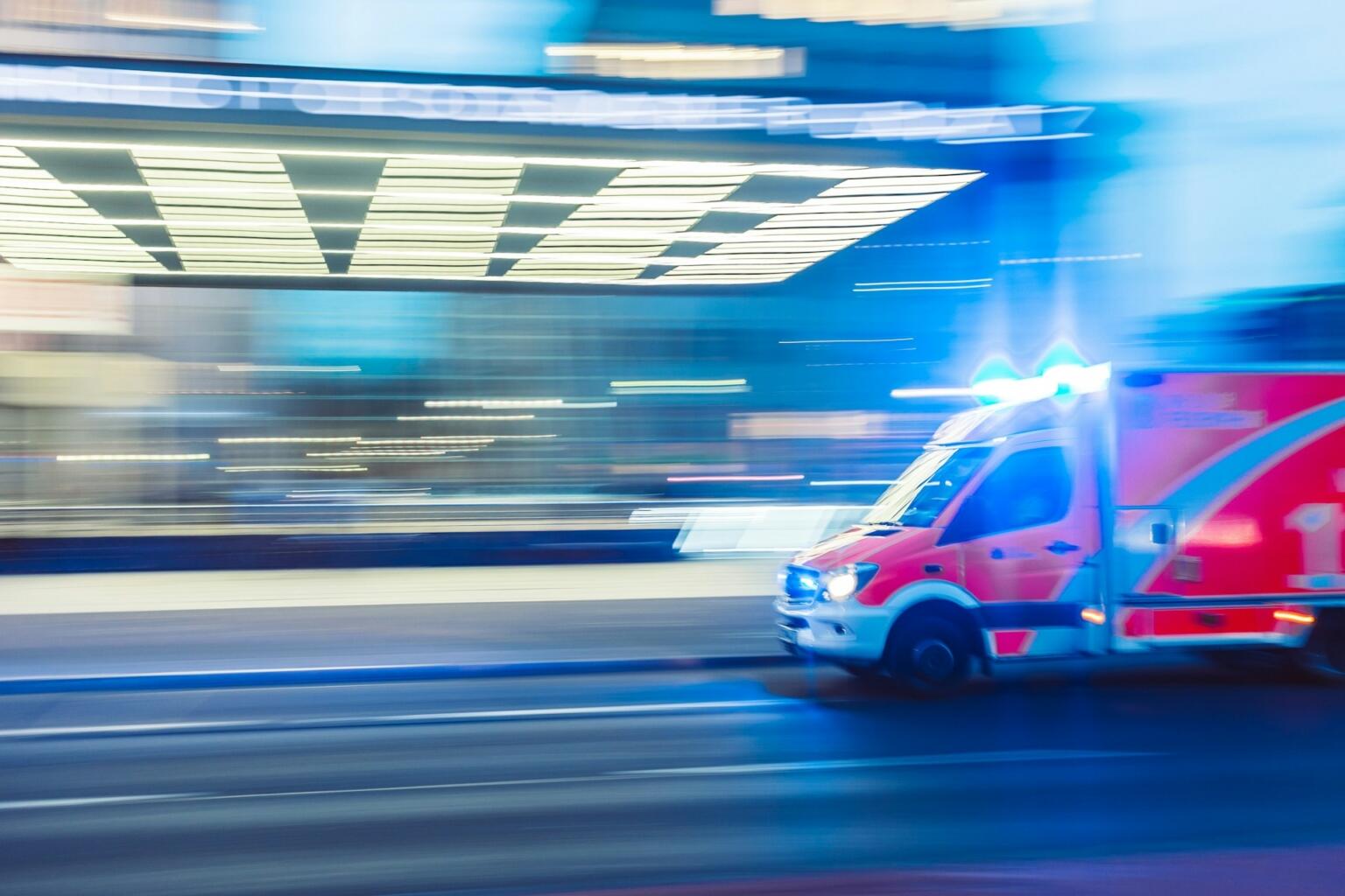 Motorista de ambulância no Brasil: salário, desafios, e mais!