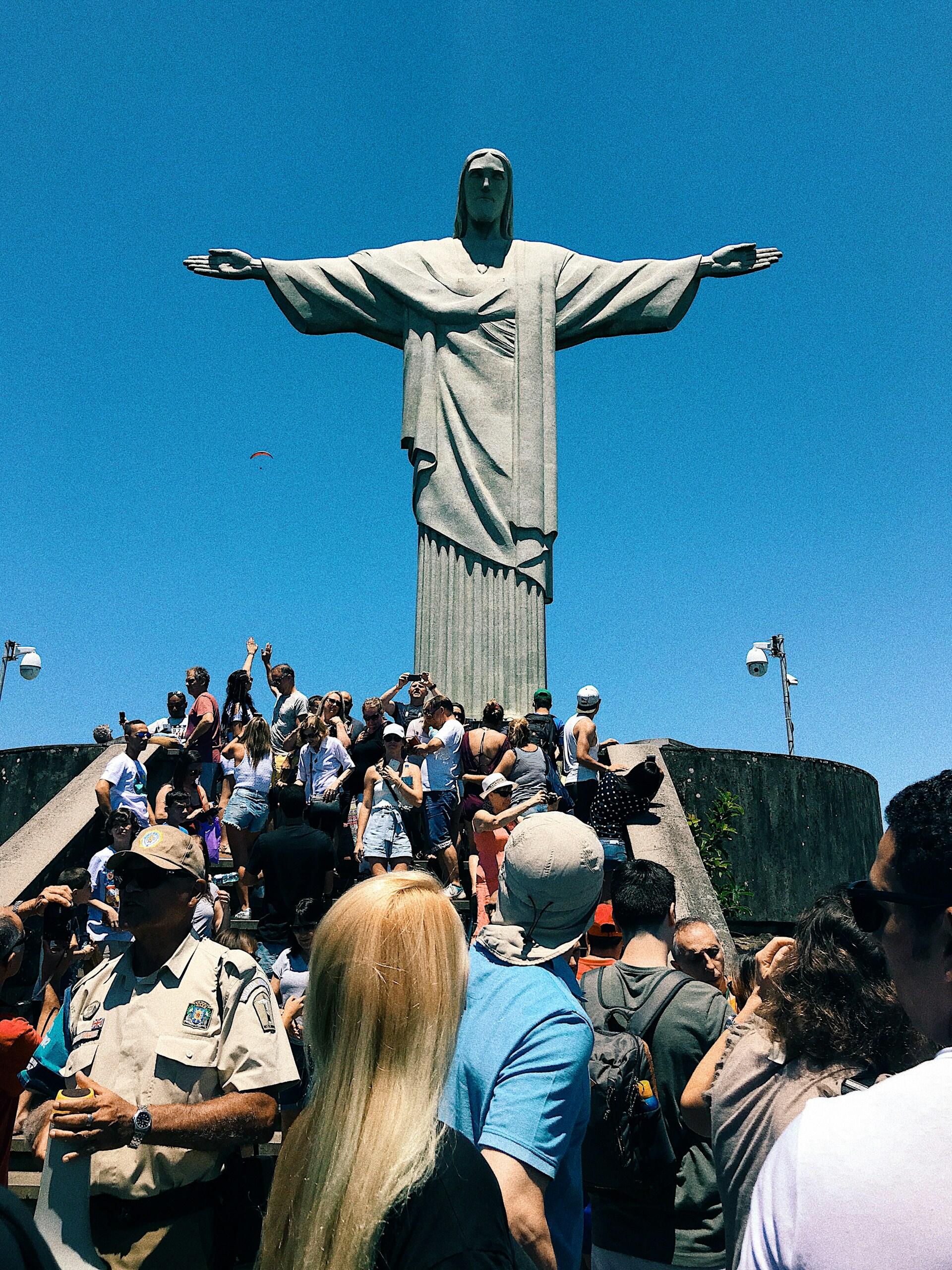 Fotografia de Cristo Rendentor quiz de português, questões de português