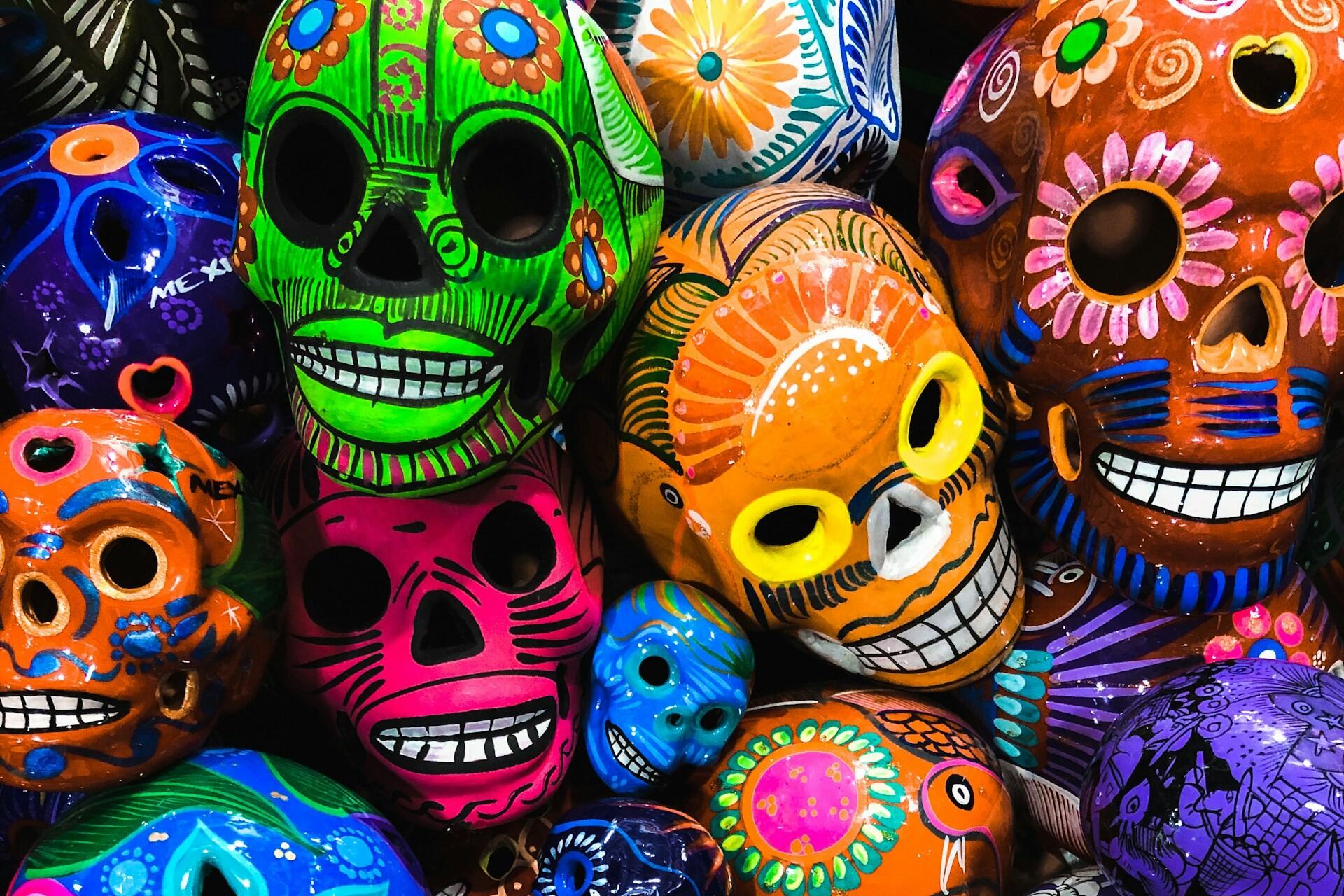 Caveiras mexicanas decoradas