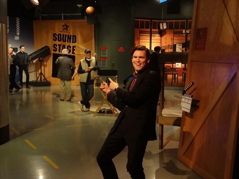 Jim Carrey dancing. Photo credit: MattCC716 on VisualHunt / CC BY-SA