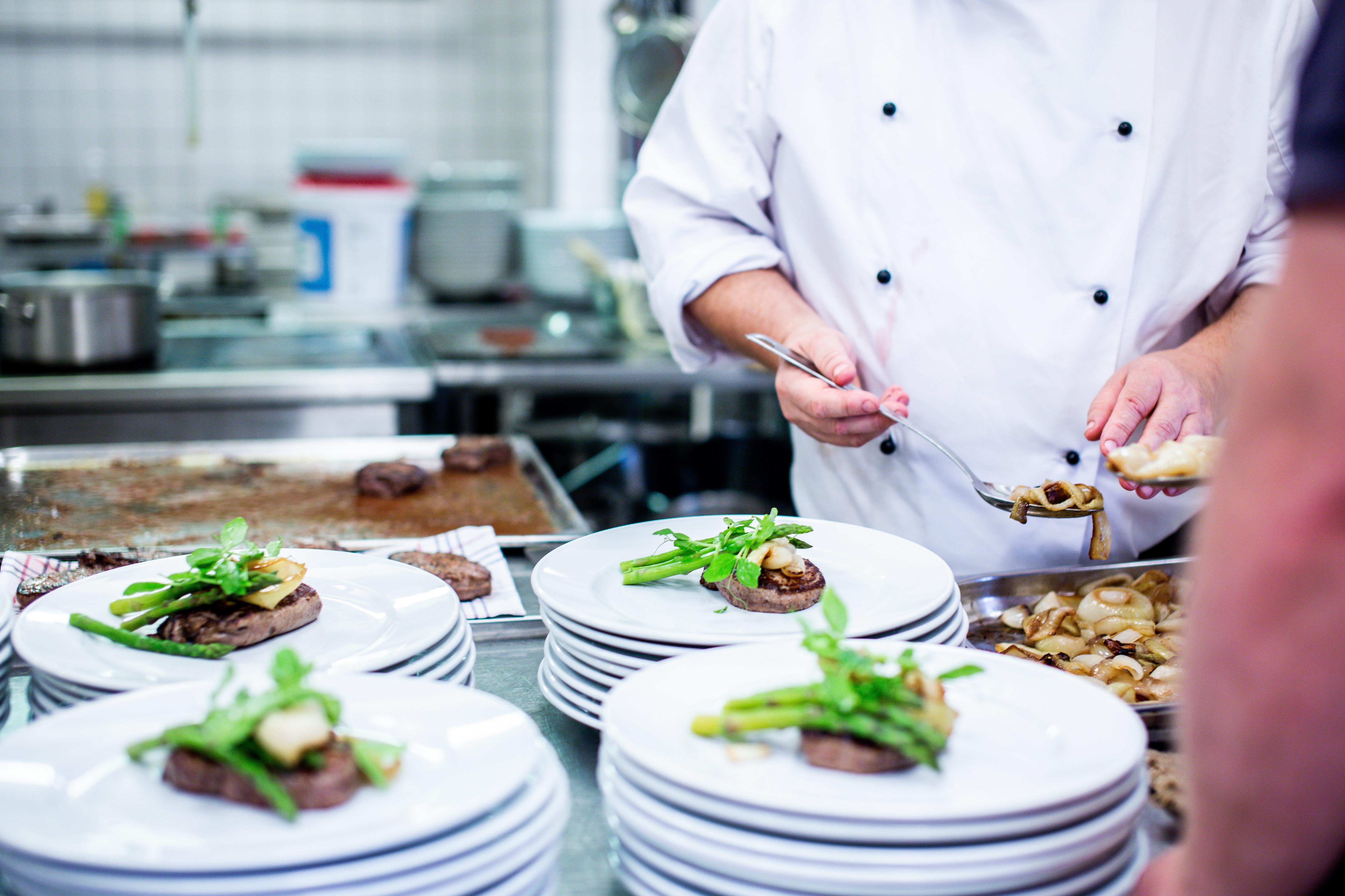 Become the next best chef in Canada.