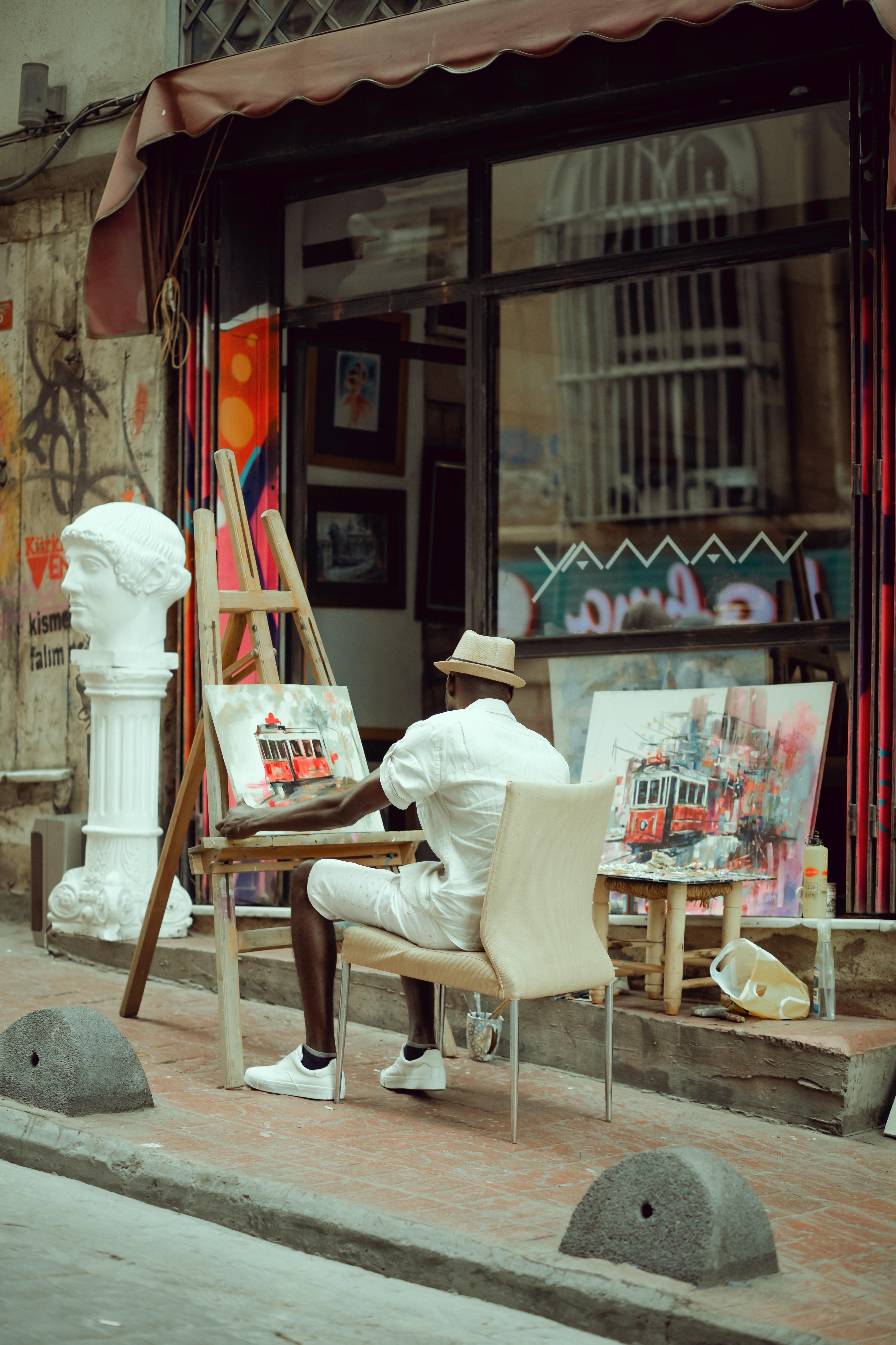 Lots of great options for art students after they graduate.