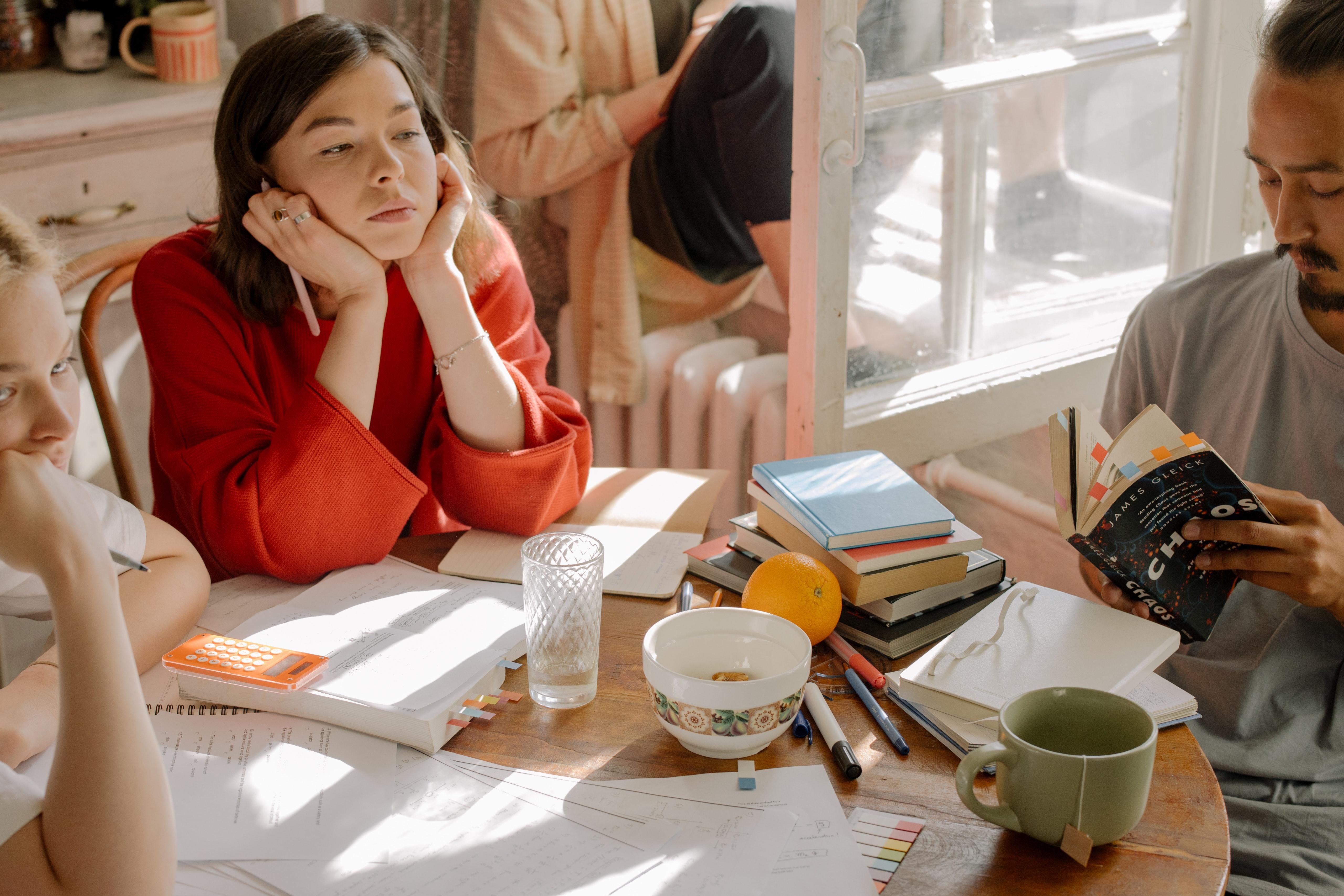 The price per class of you private tutoring depends in many factors you need to think about.