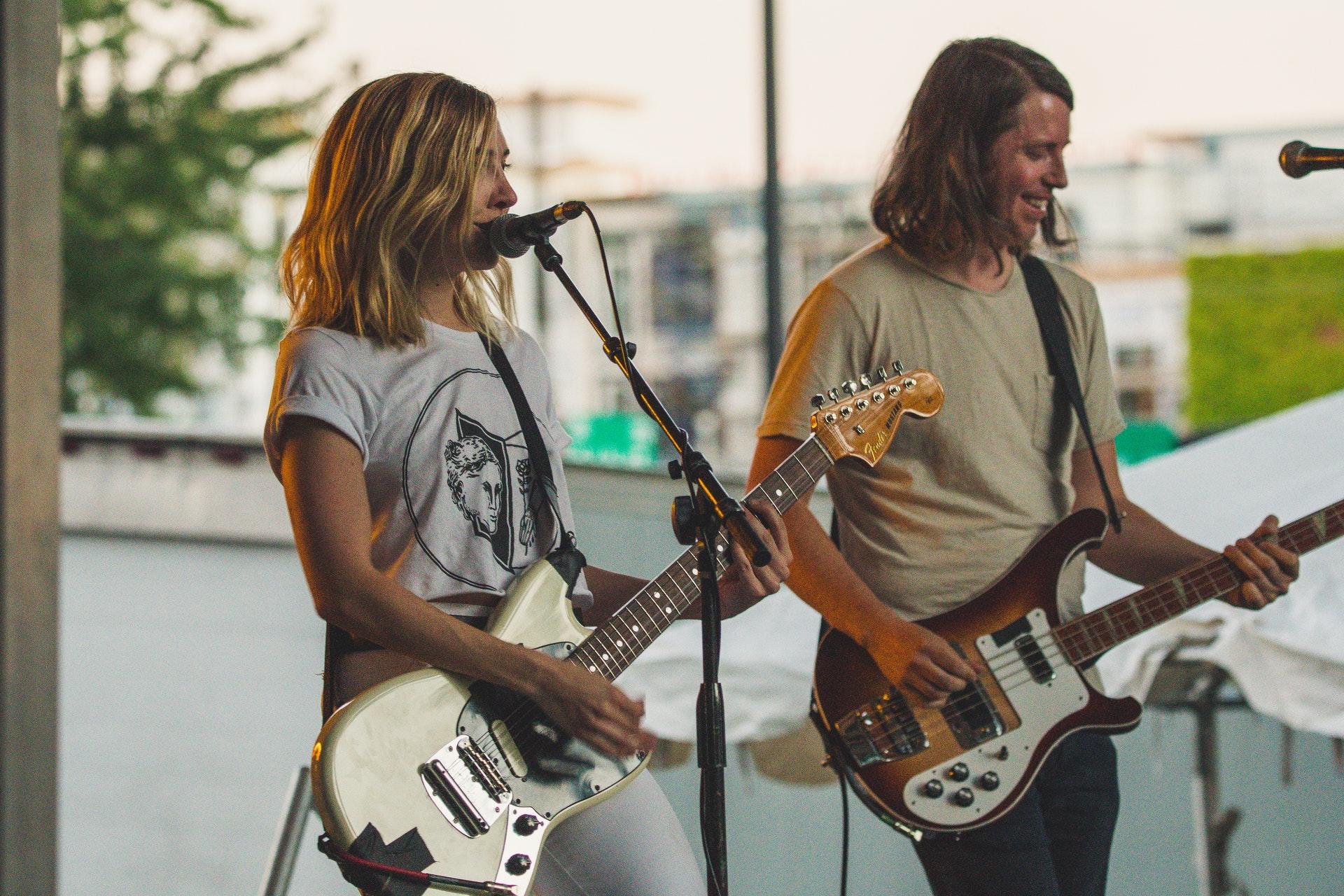 Are you looking for music lessons canada?