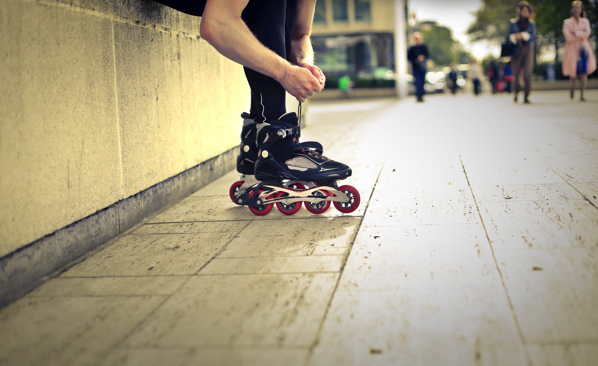how to find skating lessons canada