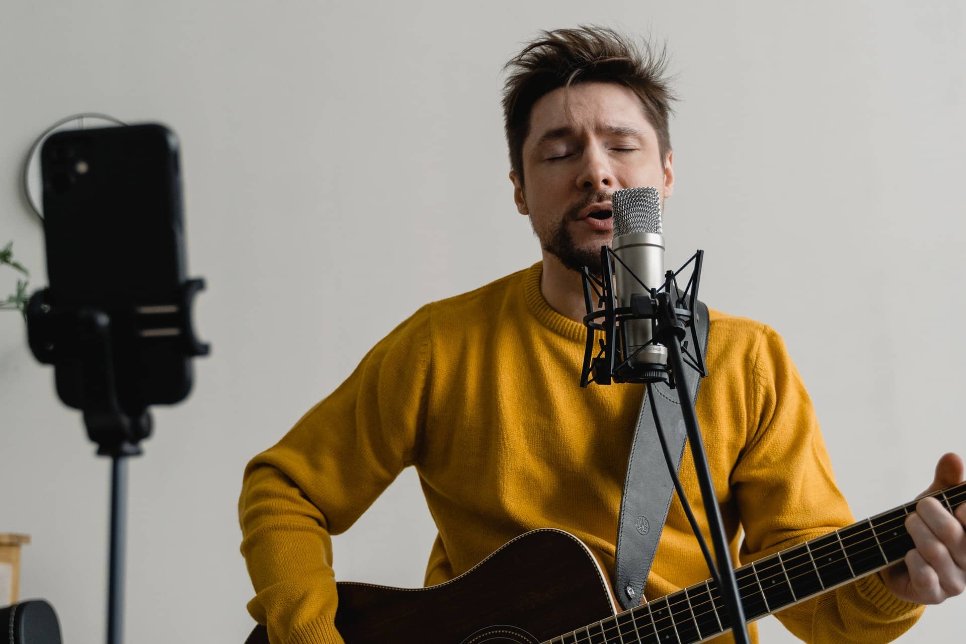 where to find voice lessons